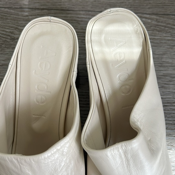 Aeyde Women's Cream Leather Mules, NEW - Picture 4 of 7